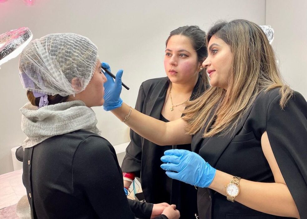 Beginner’s Guide to Cosmetic Tattooing Training What to Expect